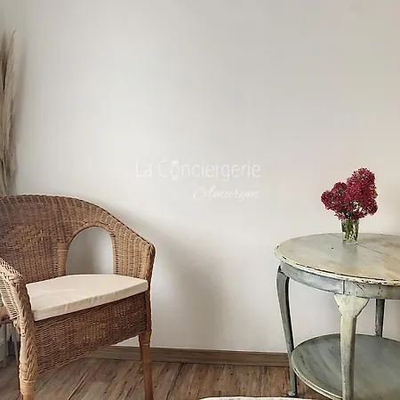 Ad 17 - Escapade Ensoleillee شقة